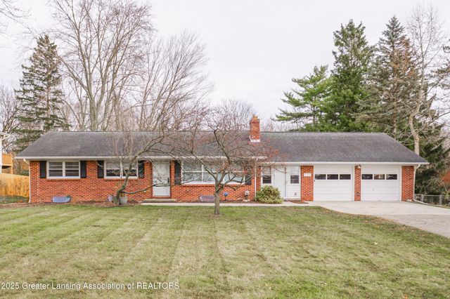 5190 Park Lake Road, East Lansing, MI 48823