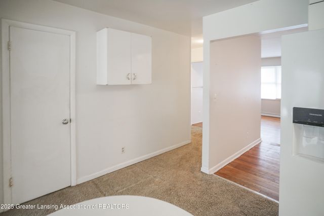 5190 Park Lake Road, East Lansing, MI 48823