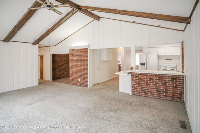 5190 Park Lake Road, East Lansing, MI 48823