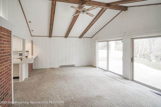 5190 Park Lake Road, East Lansing, MI 48823