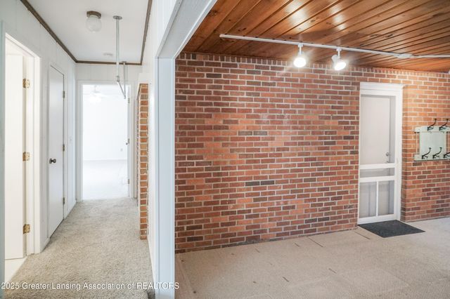 5190 Park Lake Road, East Lansing, MI 48823