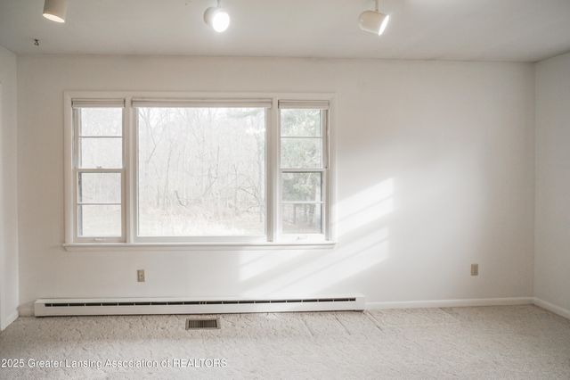 5190 Park Lake Road, East Lansing, MI 48823