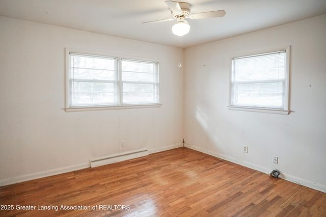 5190 Park Lake Road, East Lansing, MI 48823