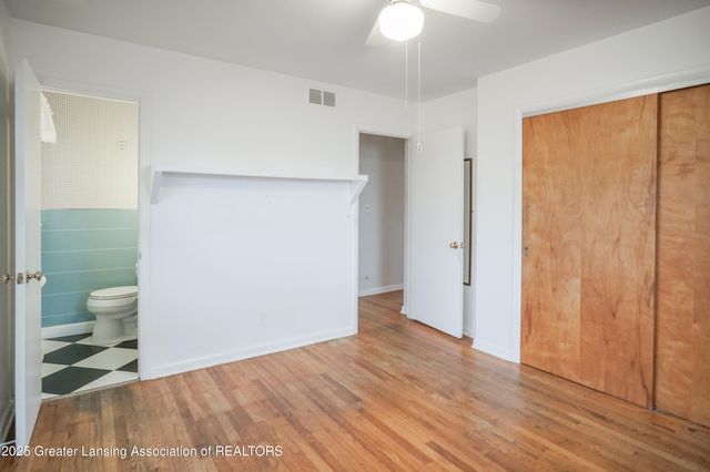 5190 Park Lake Road, East Lansing, MI 48823