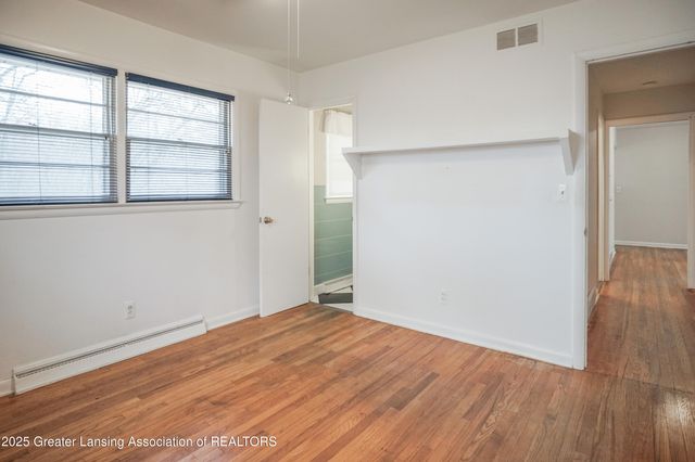 5190 Park Lake Road, East Lansing, MI 48823