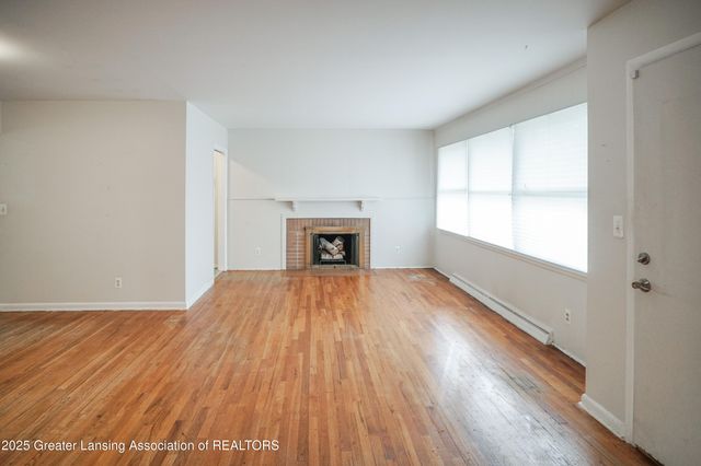 5190 Park Lake Road, East Lansing, MI 48823