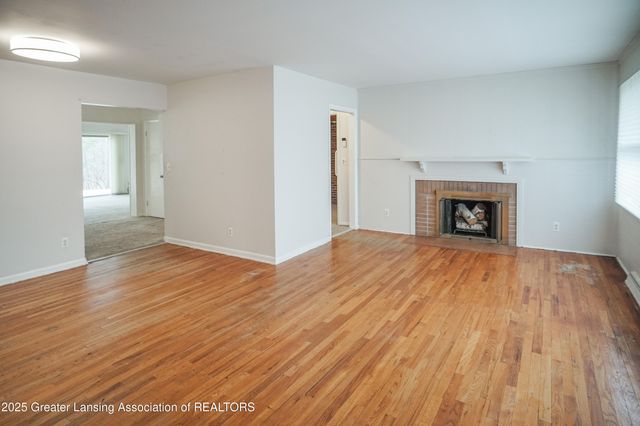 5190 Park Lake Road, East Lansing, MI 48823