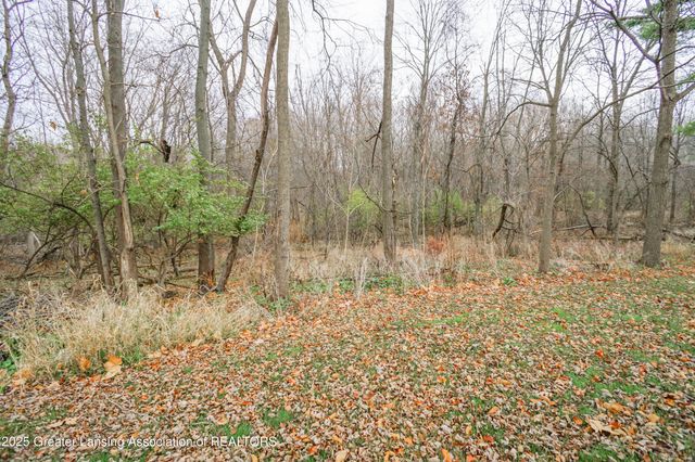 5190 Park Lake Road, East Lansing, MI 48823