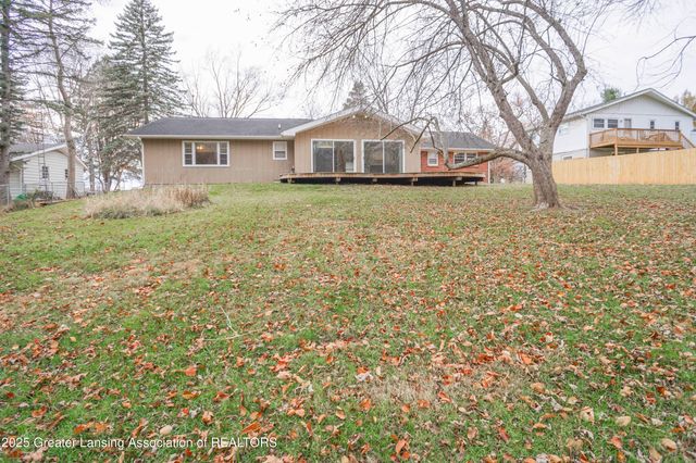 5190 Park Lake Road, East Lansing, MI 48823