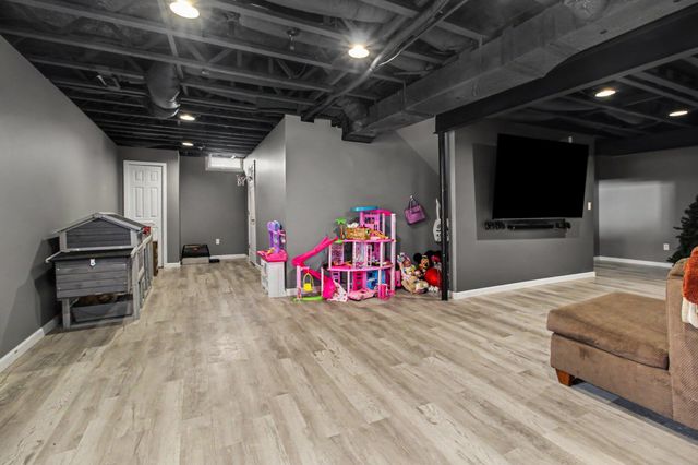7340 Warwick Drive, Ypsilanti, MI 48197