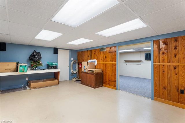 515 Hopkins Road, Kernersville, NC 27284