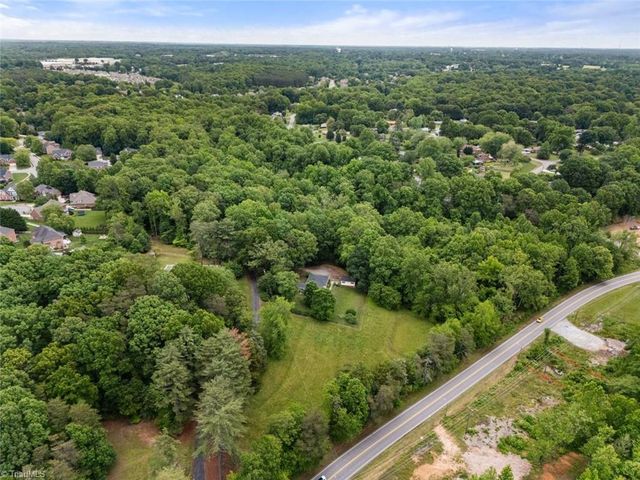 515 Hopkins Road, Kernersville, NC 27284
