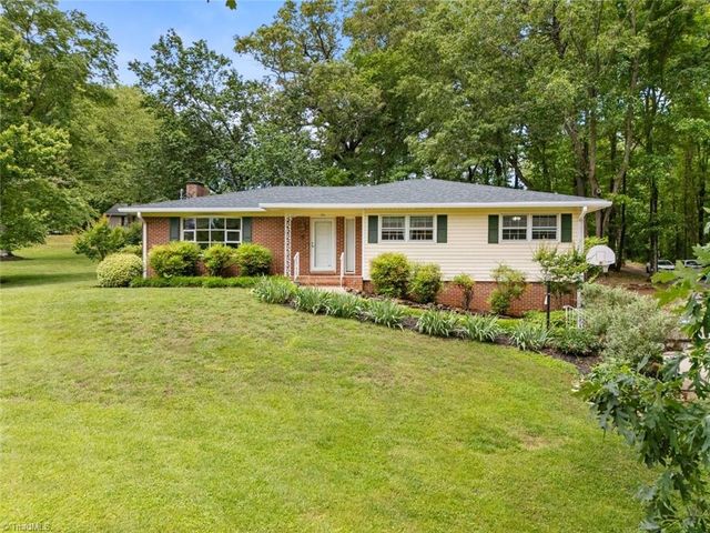 515 Hopkins Road, Kernersville, NC 27284