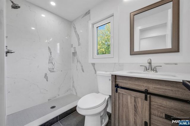 378 Marvin Avenue, Hackensack, NJ 07601