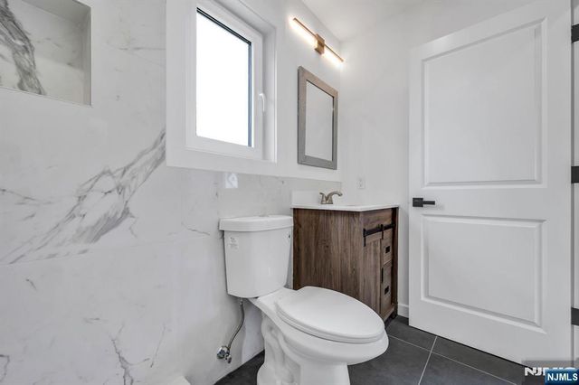 378 Marvin Avenue, Hackensack, NJ 07601