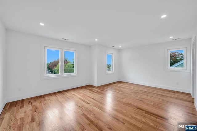 378 Marvin Avenue, Hackensack, NJ 07601