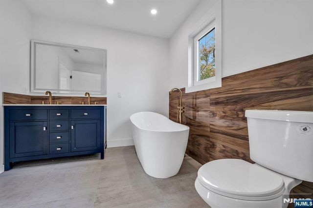 378 Marvin Avenue, Hackensack, NJ 07601