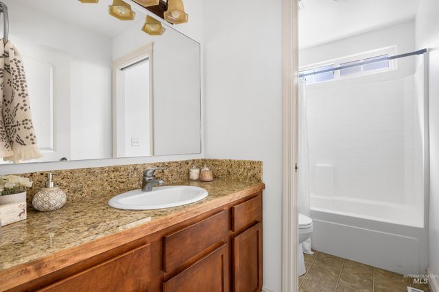 139 S Grandean Way, Eagle, ID 83616