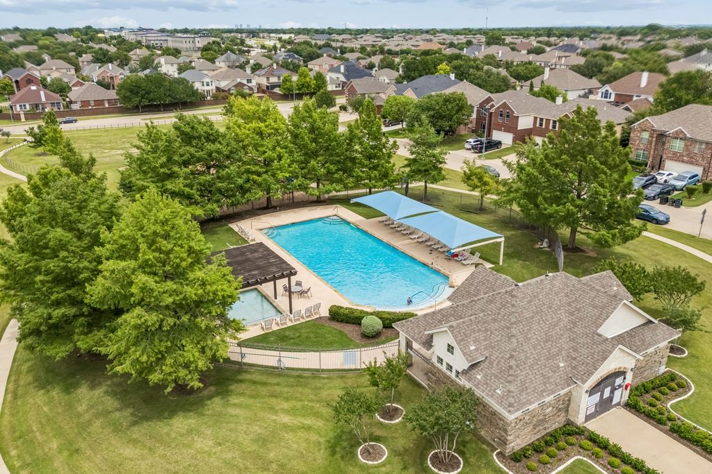 4501 Stepping Stone Drive, Fort Worth, TX 76123 — photo 2
