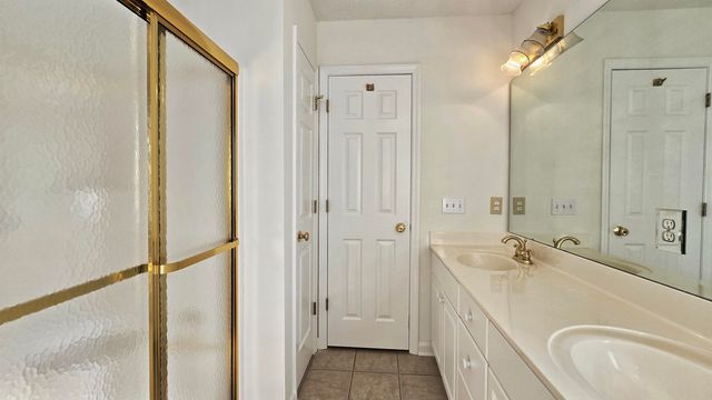 4091 Lakeshore Dr., Little River, SC 29566