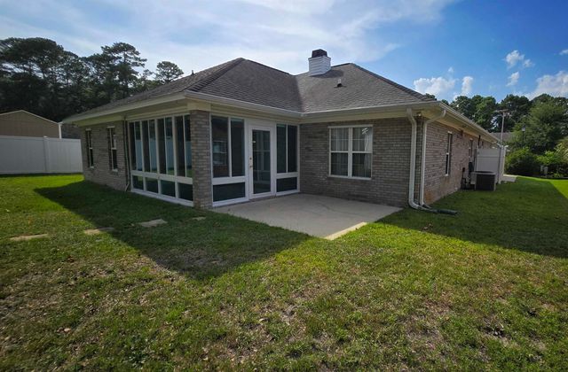 4091 Lakeshore Dr., Little River, SC 29566