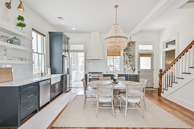 1127 Avenue M, Galveston, TX 77550