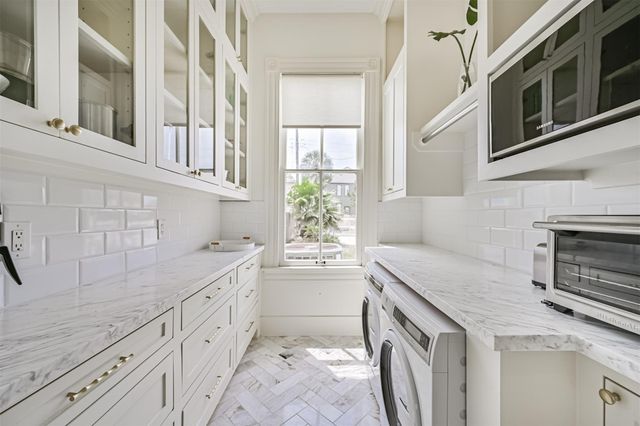 1127 Avenue M, Galveston, TX 77550