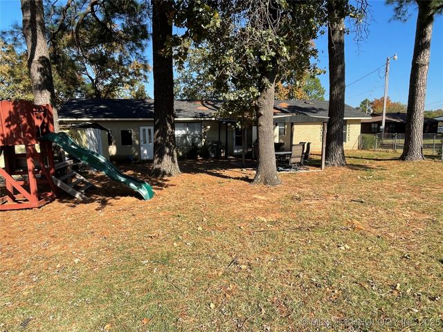 429844 E 1156 Road, Porum, OK 74455