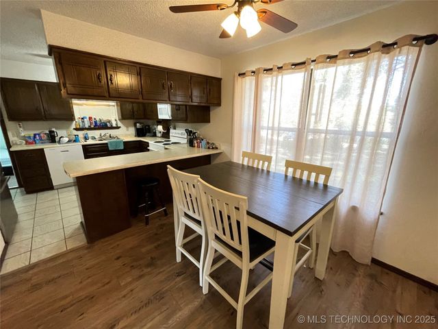 429844 E 1156 Road, Porum, OK 74455