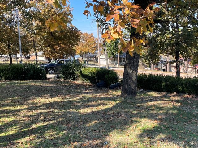 429844 E 1156 Road, Porum, OK 74455