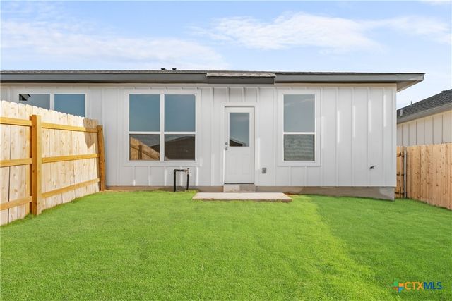 8900 Little Leaf Mullberry Drive, Killeen, TX 76542