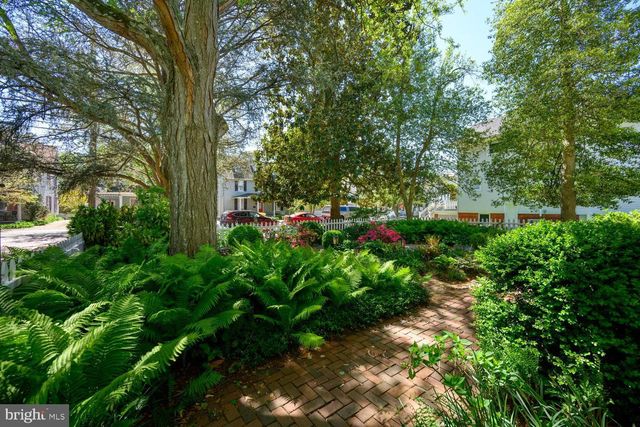 106 QUEEN ST S, Chestertown, MD 21620