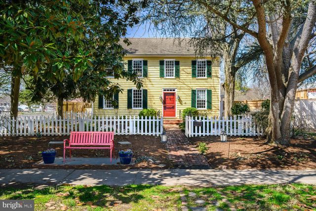 106 QUEEN ST S, Chestertown, MD 21620