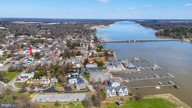 106 QUEEN ST S, Chestertown, MD 21620