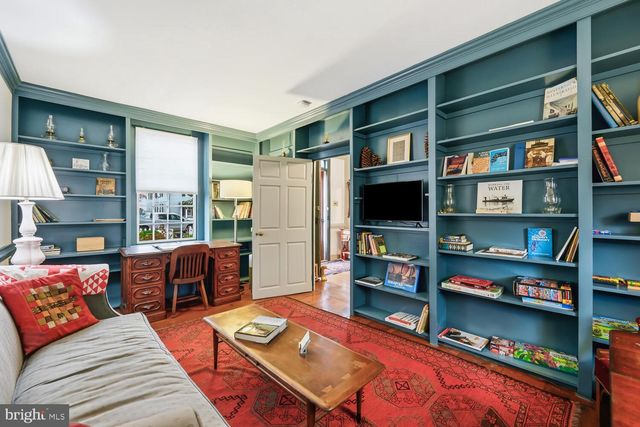 106 QUEEN ST S, Chestertown, MD 21620