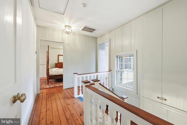 106 QUEEN ST S, Chestertown, MD 21620