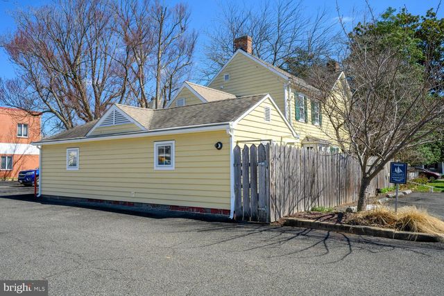 106 QUEEN ST S, Chestertown, MD 21620