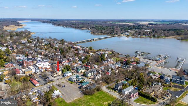 106 QUEEN ST S, Chestertown, MD 21620