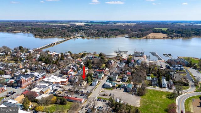 106 QUEEN ST S, Chestertown, MD 21620