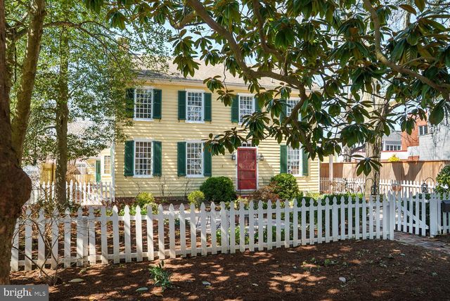 106 QUEEN ST S, Chestertown, MD 21620