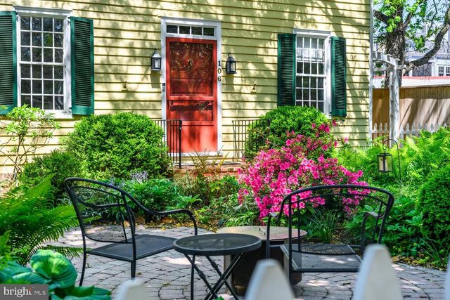 106 QUEEN ST S, Chestertown, MD 21620