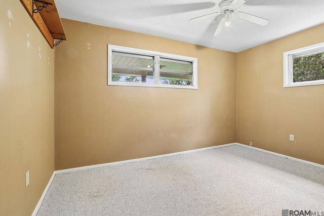2134 E Contour Dr, Baton Rouge, LA 70809