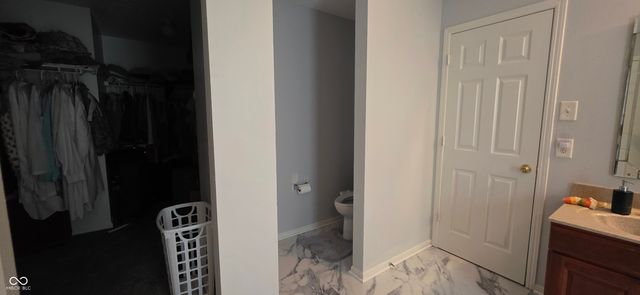 445 Heritage Drive, Greenwood, IN 46143