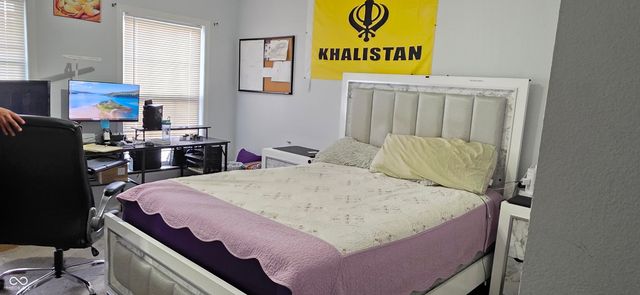 445 Heritage Drive, Greenwood, IN 46143