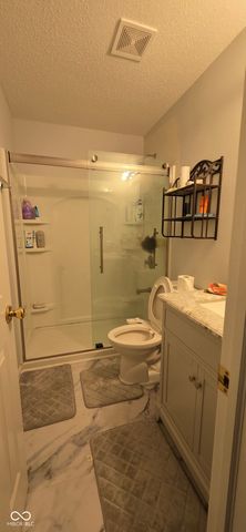 445 Heritage Drive, Greenwood, IN 46143