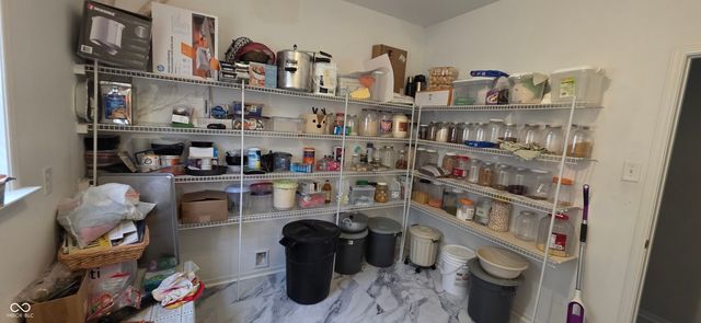 445 Heritage Drive, Greenwood, IN 46143