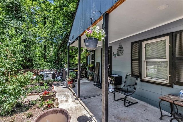 8303 Wabash Avenue, Kansas City, MO 64132