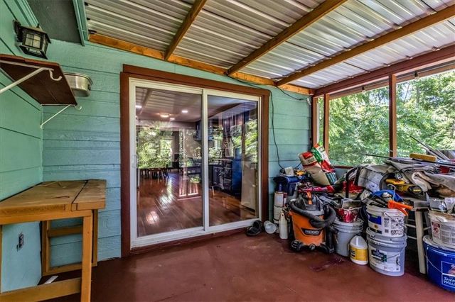 8303 Wabash Avenue, Kansas City, MO 64132