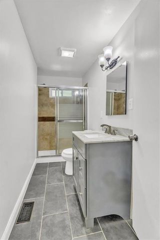 8303 Wabash Avenue, Kansas City, MO 64132