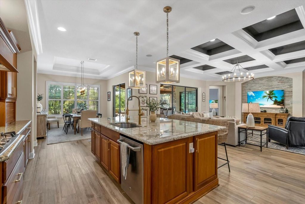 7628 HADDINGTON COVE